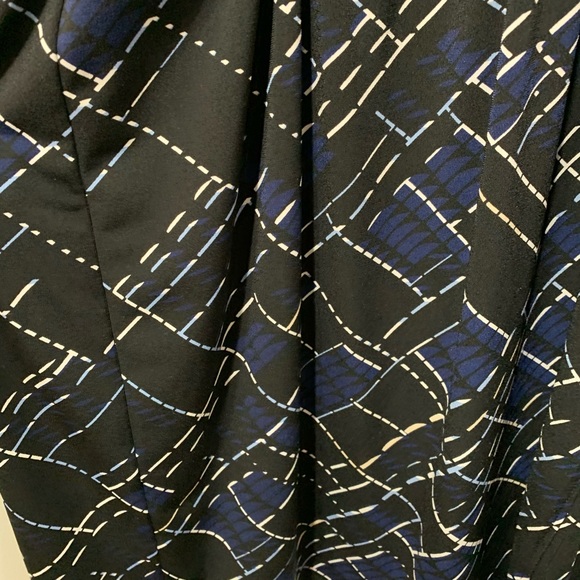 White House Black Market Dress - Picture 3 of 6